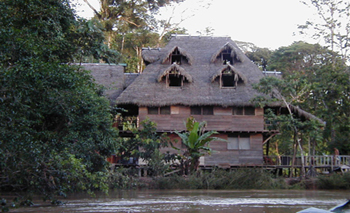 Bataburo Lodge