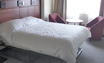 Zeus Hotel
