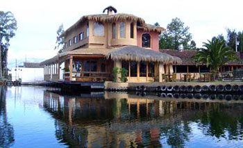 Cabañas del Lago Inn