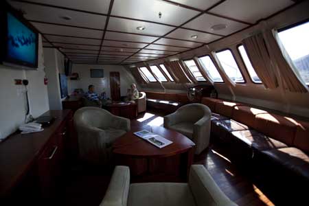 M/C Athala - lobby
