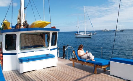 Cachalote - Deck View