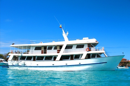 Galapagos Voyager Yacht