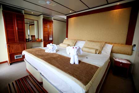 M/C Nina Matrimonial Suite