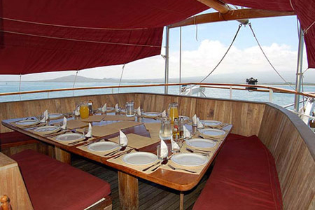 Sagitta Dinning