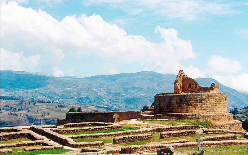 cuenca ingapirca ruins ecuador highlands