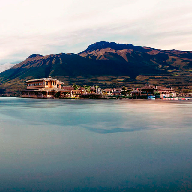 san pablo lake ecuador highlands