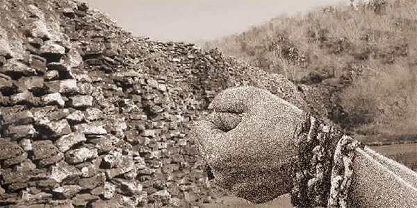 Galapagos - Wall of tears