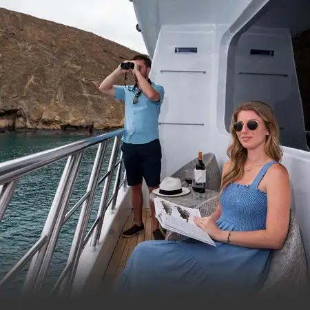 galapagos trips