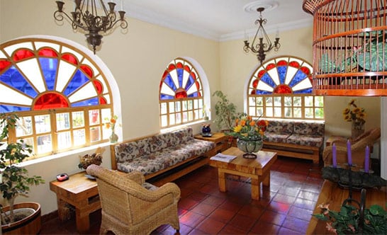 Vieja Cuba Social Area